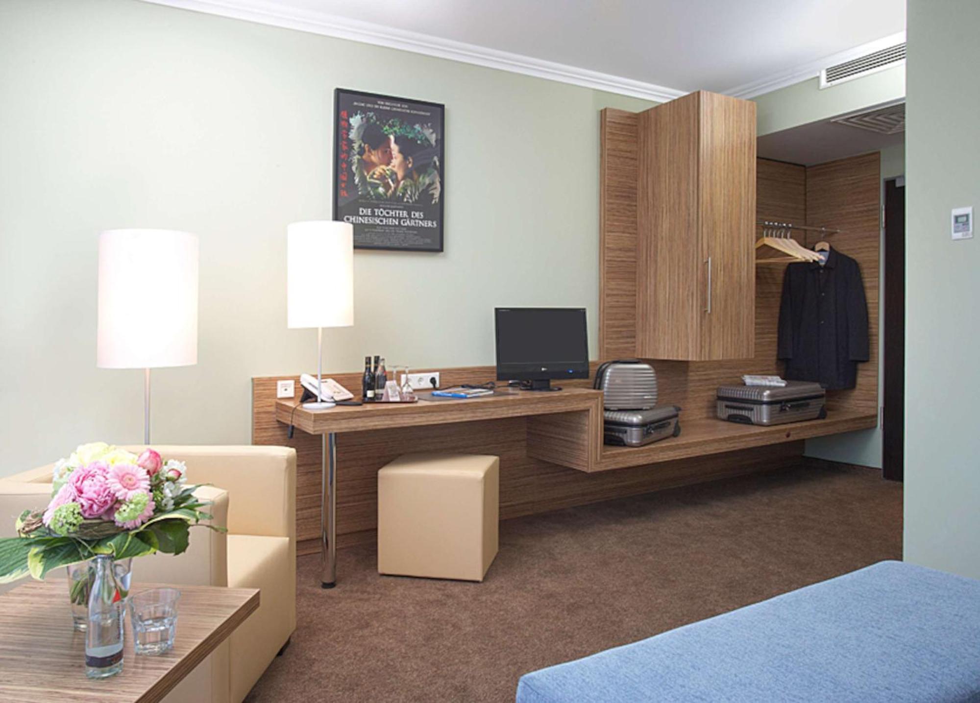 Hotel Central Regensburg Citycentre, Sure Hotel Collection By Best Western Exterior foto