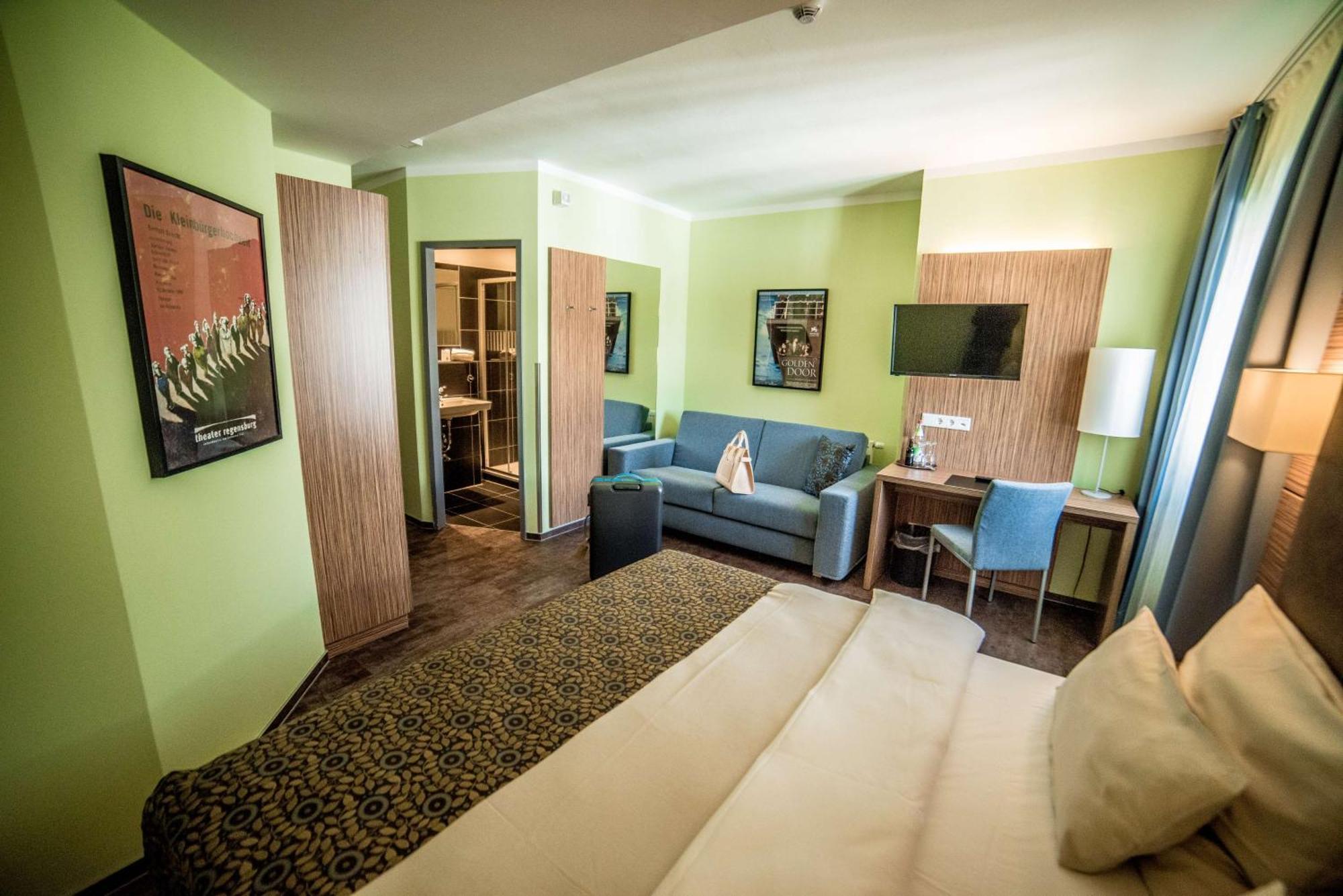 Hotel Central Regensburg Citycentre, Sure Hotel Collection By Best Western Exterior foto