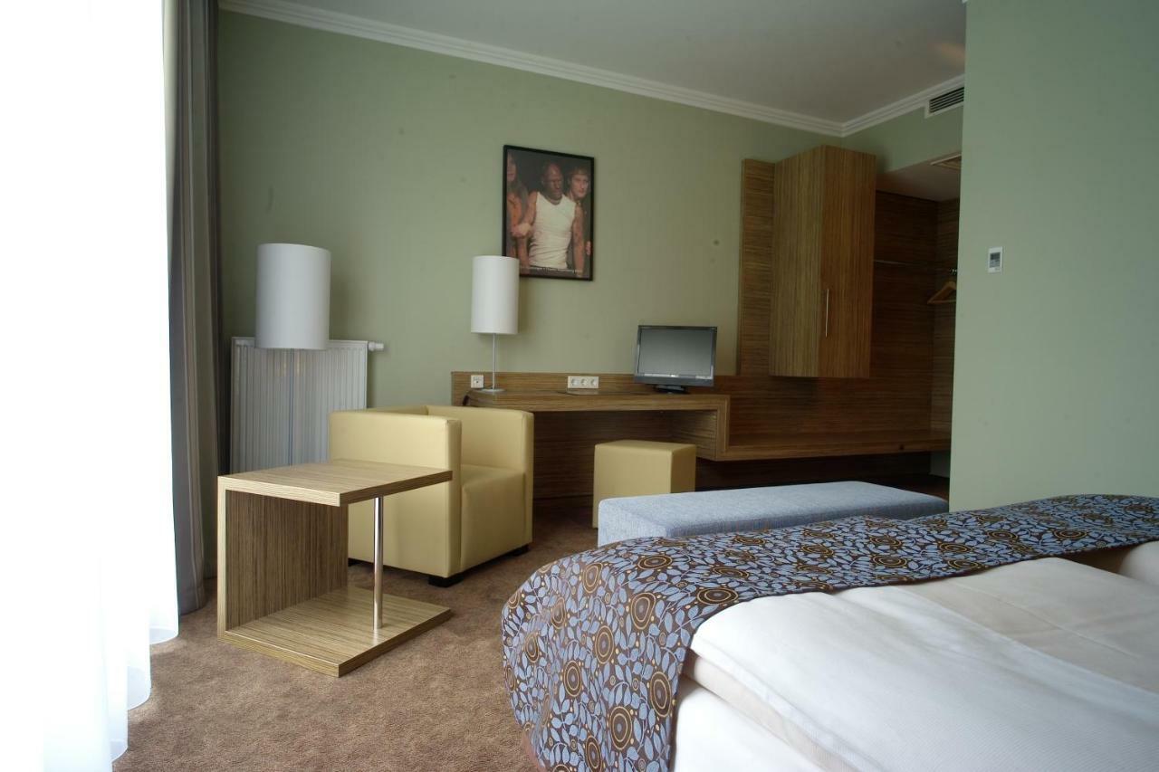 Hotel Central Regensburg Citycentre, Sure Hotel Collection By Best Western Exterior foto